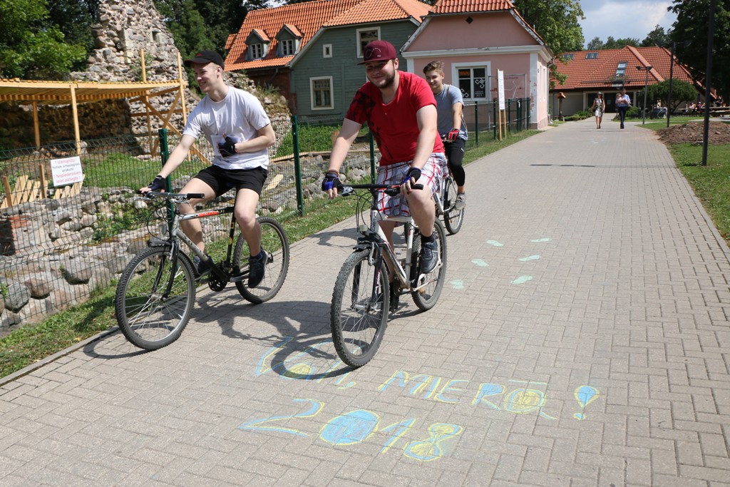 16 komandas pārbauda zināšanas par Valmieru
