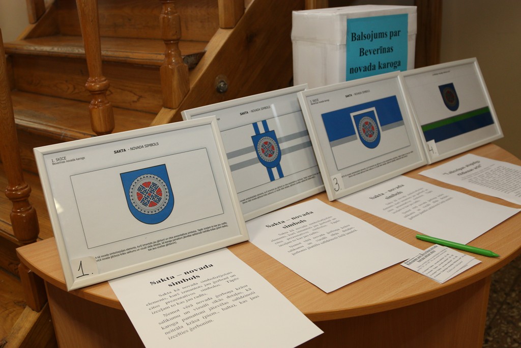 Aicina izvēlēties novada karogu