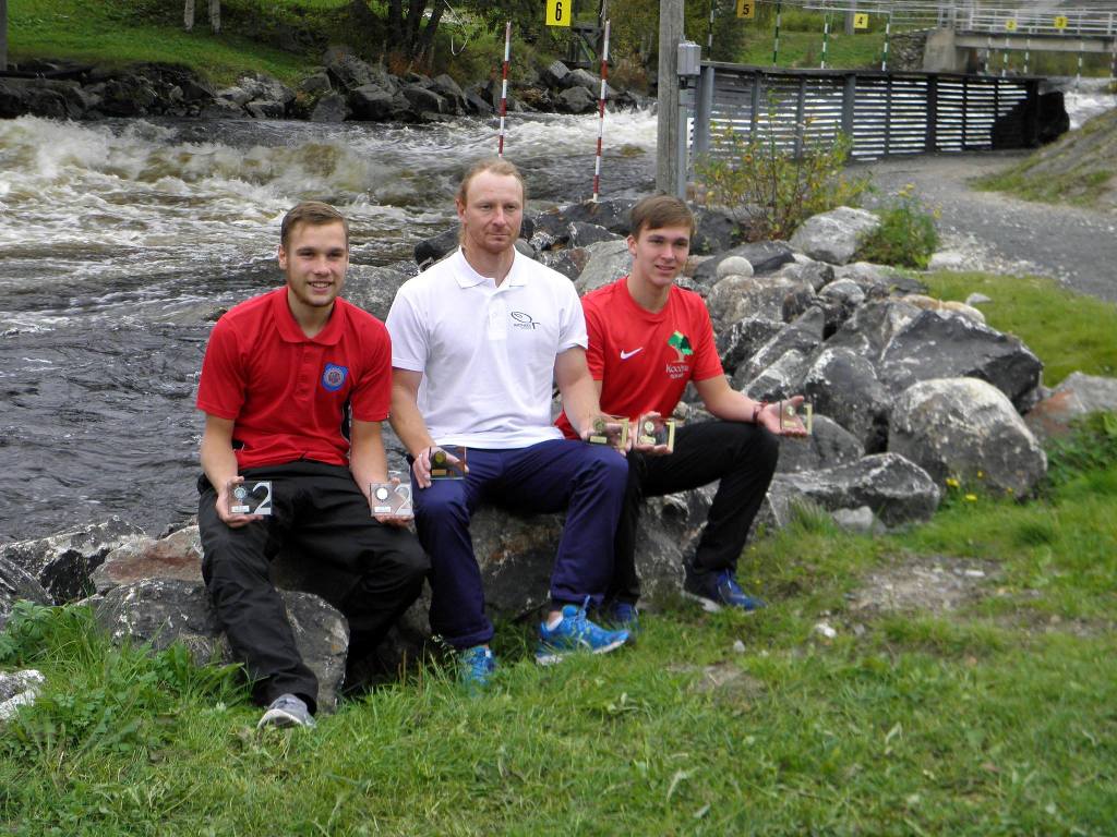 Airētāji Kaspars Pakers un Emīls Putniņš uzvar Somijas čempionātā