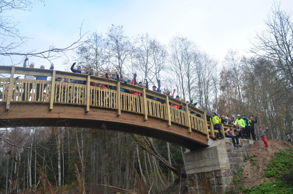 Aizvadīts Kocēnu novada Rudens velobrauciens