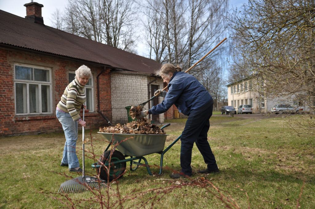 Aktīvie seniori iesaistās