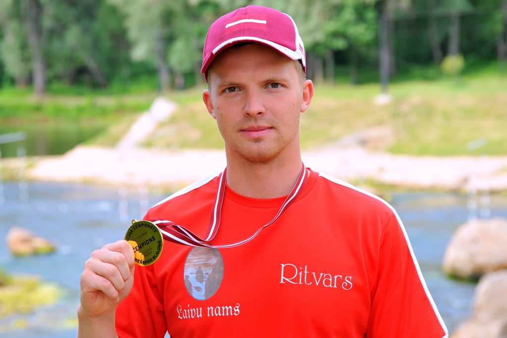 Apzeltītais Latvijas čempionāts