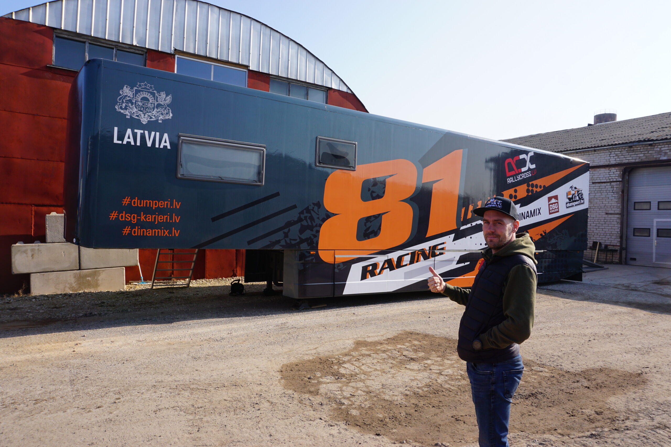 Ar “Nitro Rallycross” āķi lūpā