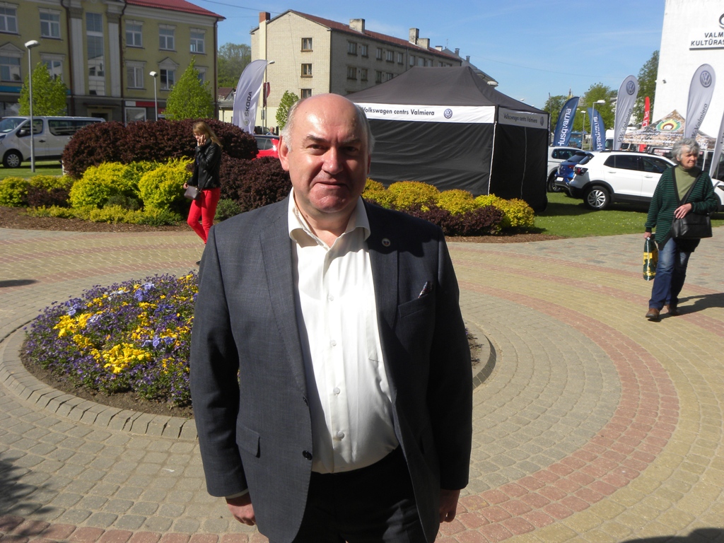 Ar labestīgu skatu no Krievijas