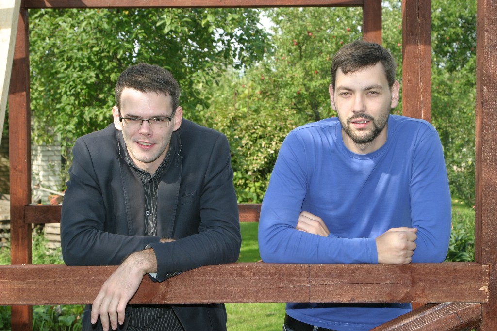 Ar sapni par ziedu laikiem Naukšēnos
