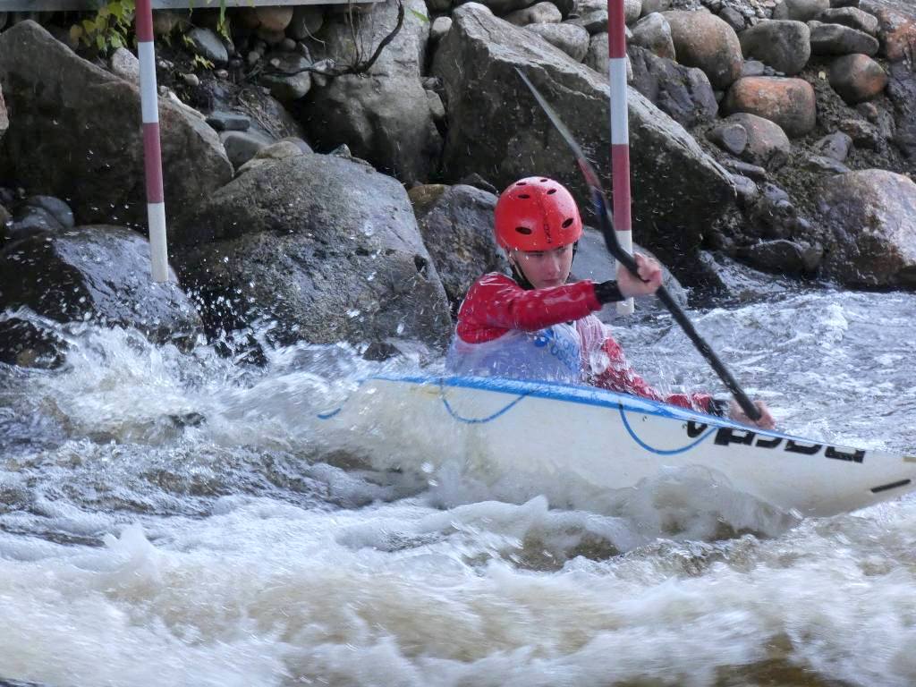 Ar uzvarām no Somijas čempionāta airēšanas slalomā