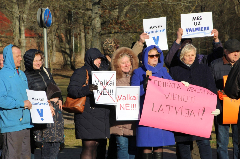 Atbalsta novadu iedzīvotāju izvēli