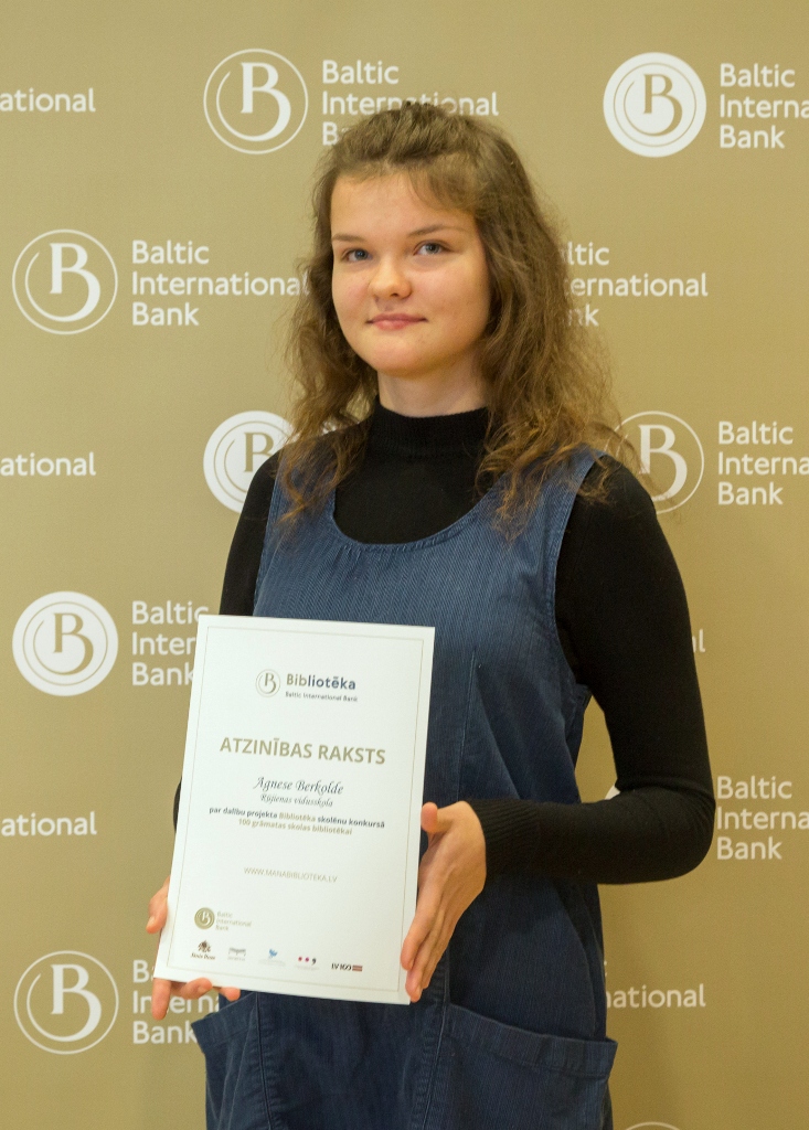 Bibliotēkas konkursa finālisti Gaismas pilī
