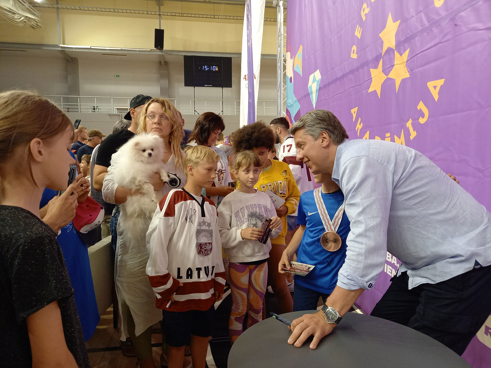 Bija iespēja tikties ar bronzas ieguvējiem