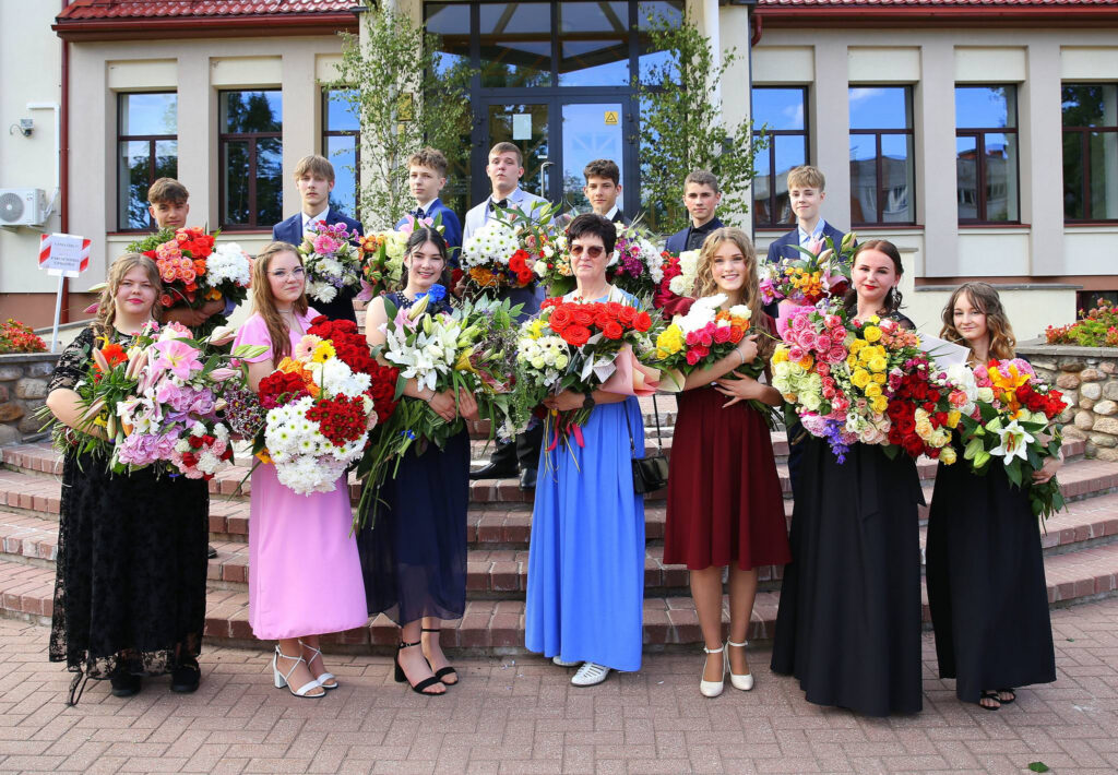 Ceļavārdi devītajiem