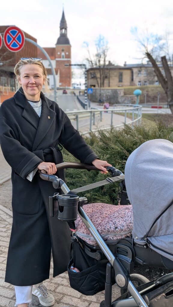 Cik draudzīga ir Valmiera vecākiem ar bērnu ratiņiem?