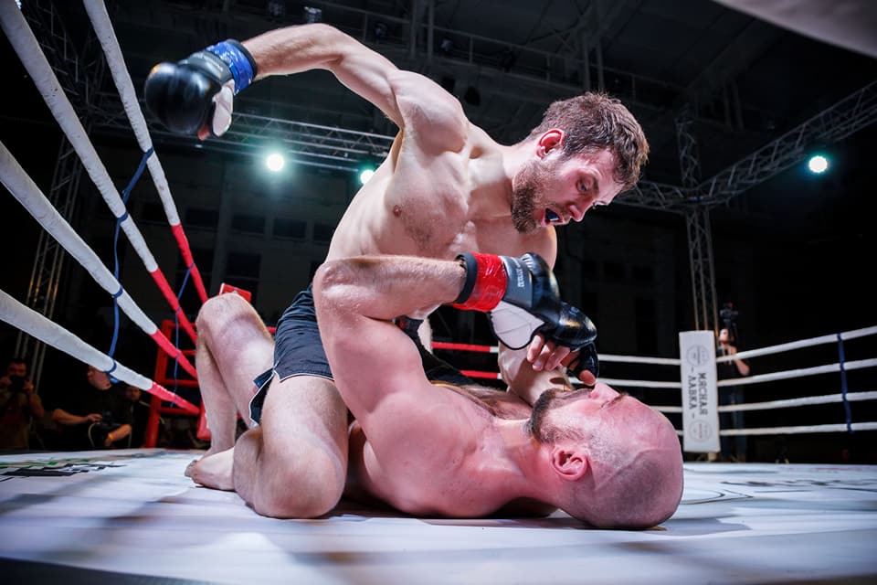 Cīņas sporta veidā ne tikai čaiņiki