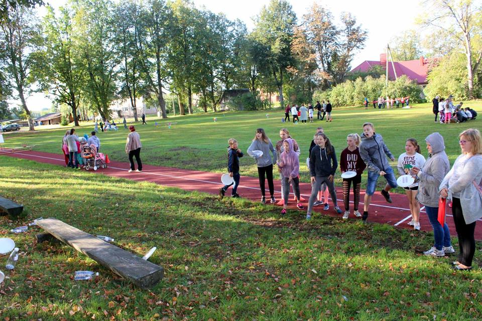 Darbīgi uzsāktas skolas gaitas