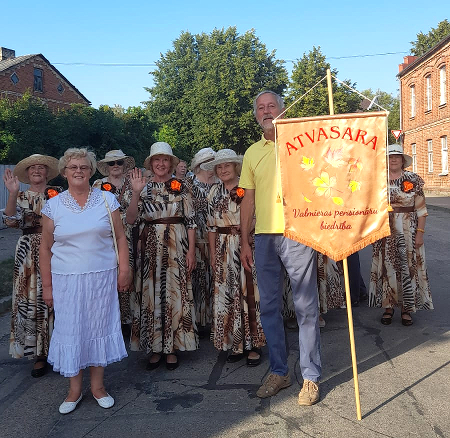 Darbīgie pensionāri