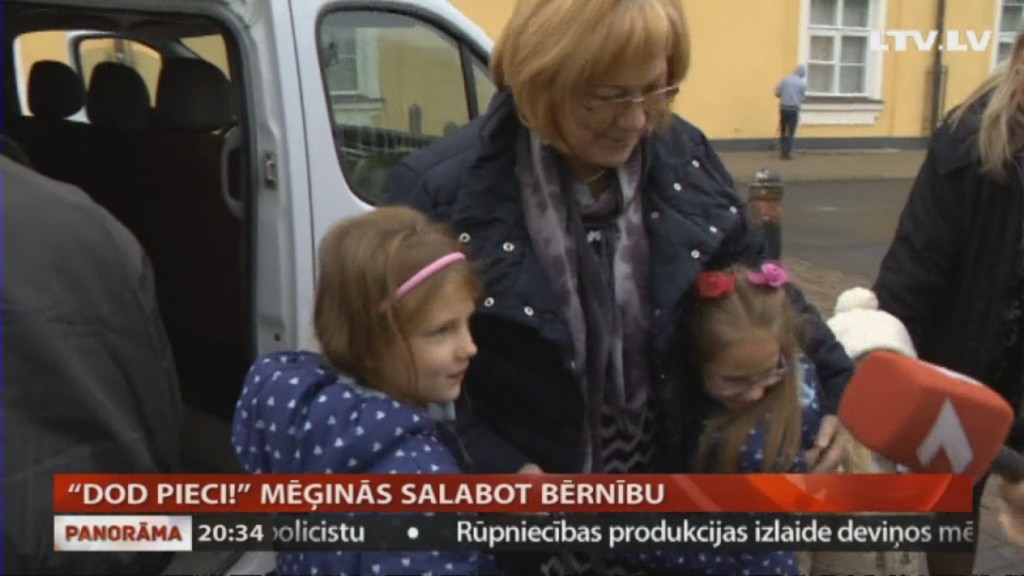 Dāvā pleca sajūtu bērniem