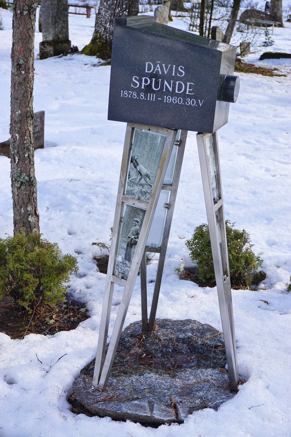 Dāvim Spundem – 145