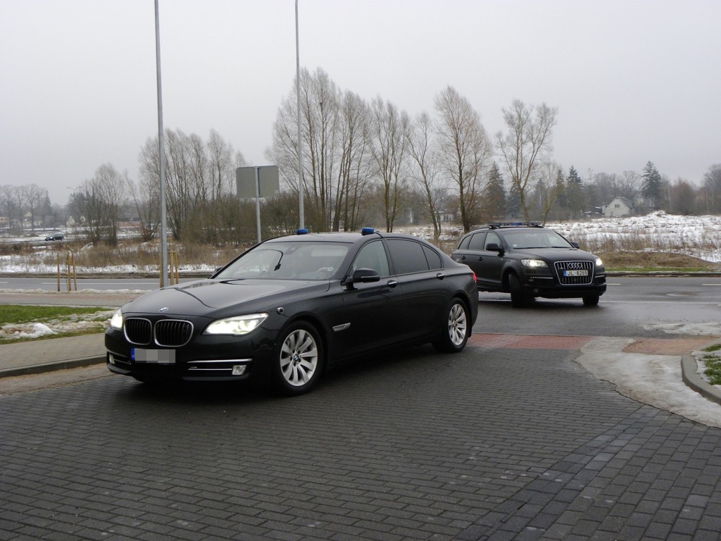 Dažādi par auto