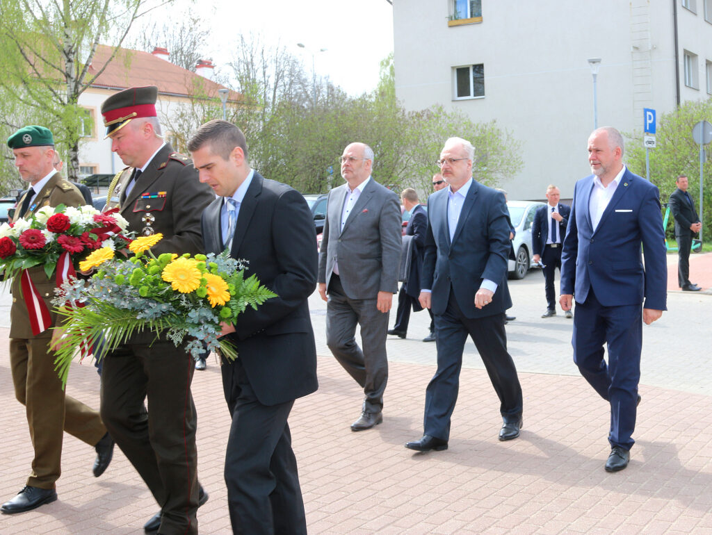 Divi prezidenti apciemo Valmieras novadu