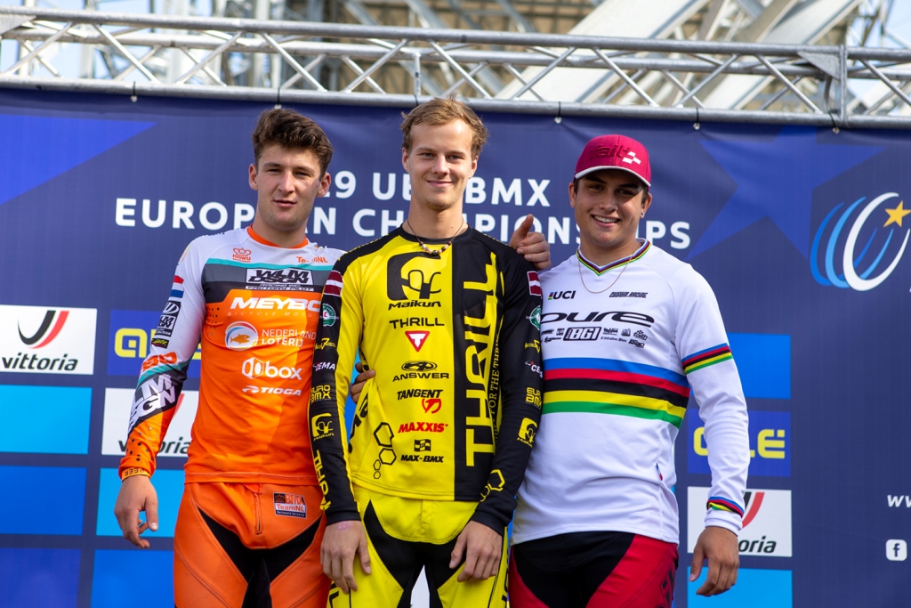 Edvardam Glāzeram – Eiropas BMX sezonas kauss!