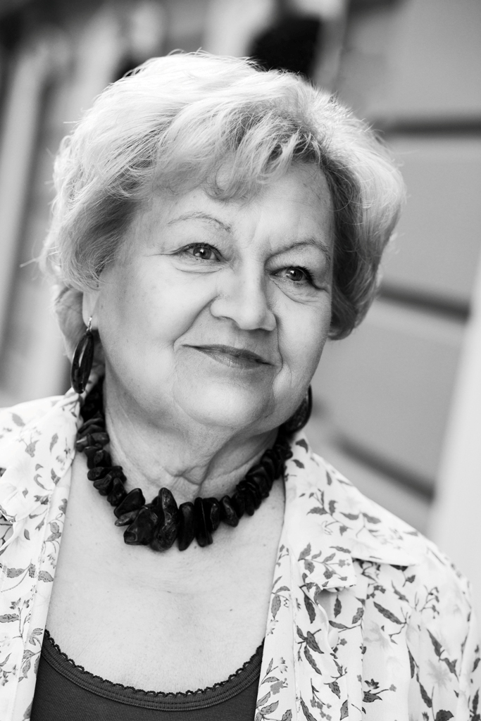 Esam bagāta ģimene