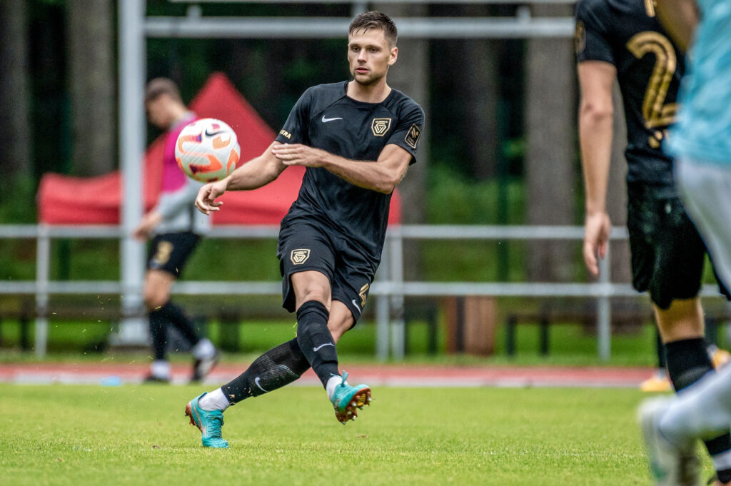 Futbolā viss ir par un ap komandu, nevis individuālām personībām