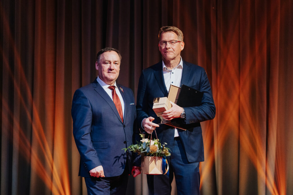 Gada uzņēmums 2025 un citi izcilnieki