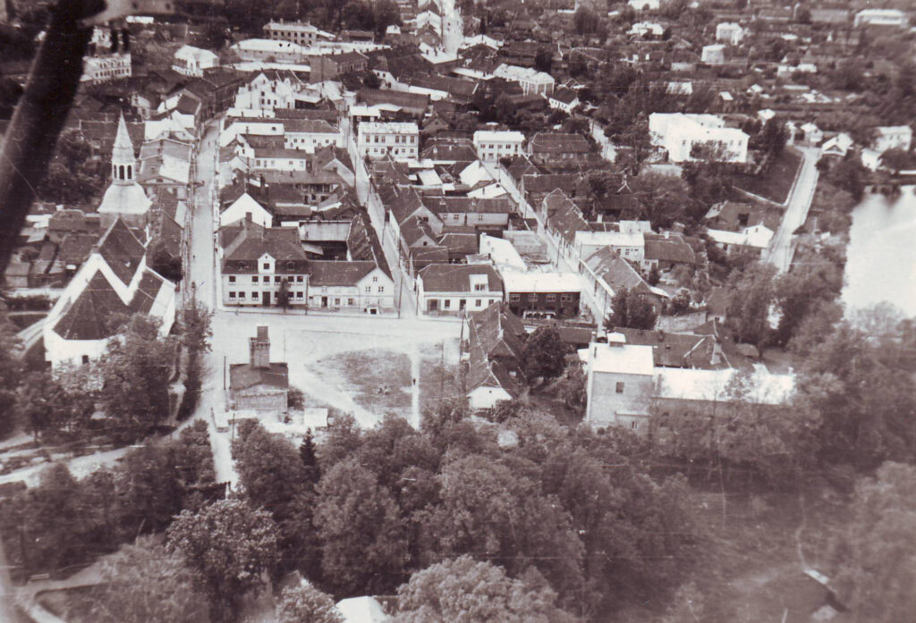 Gadsimtu lieciniece