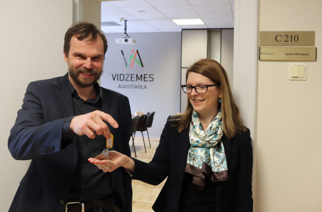 Gatis Krūmiņš  aiziet no rektora amata