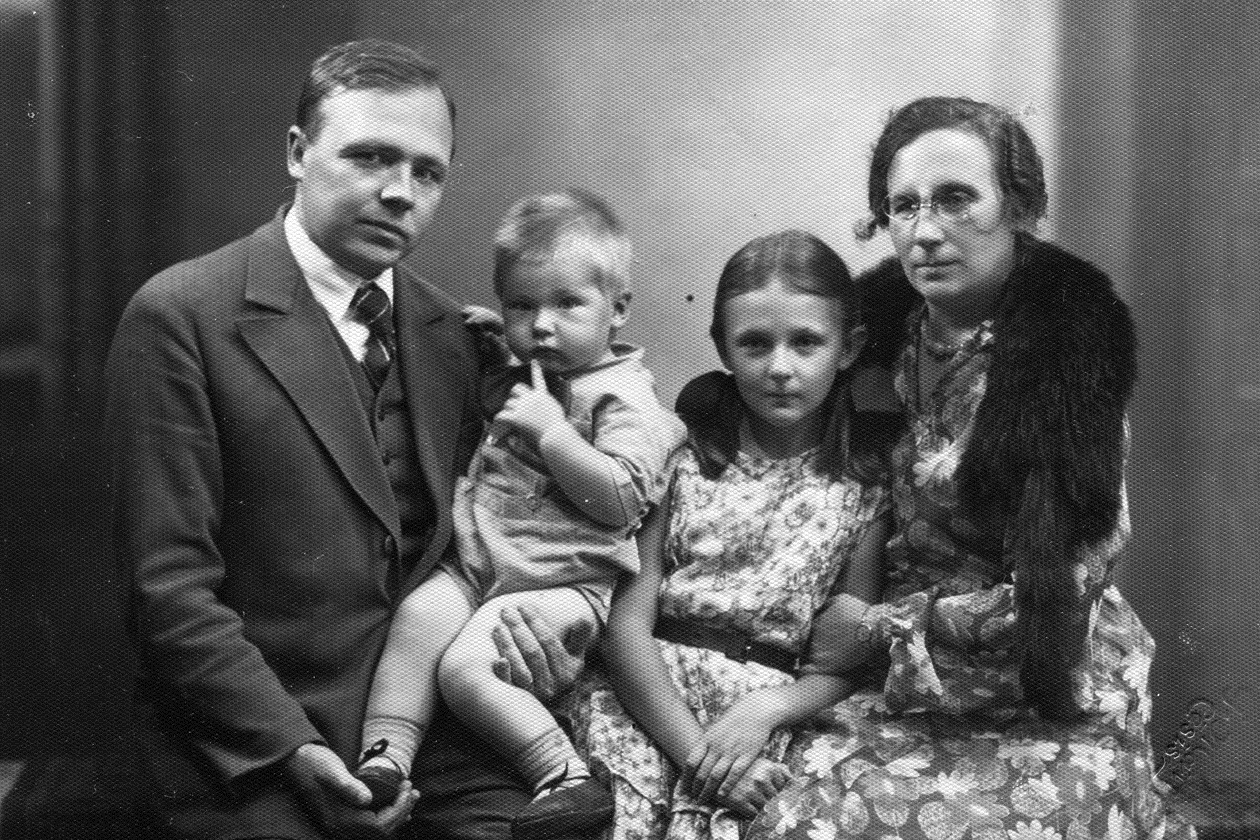 Grāmatu izdevēji Dūņi – Valmierā un Cēsīs
