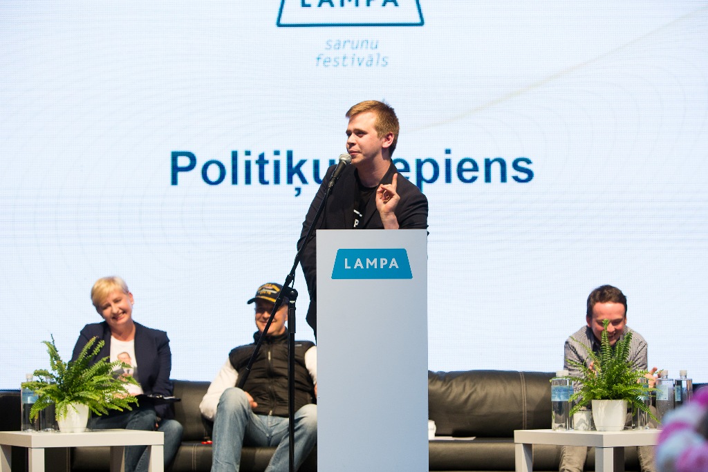 Iecienīto LAMPAS «Politiķu cepienu» papildinās Latvijā pirmais «Politiķu disko»