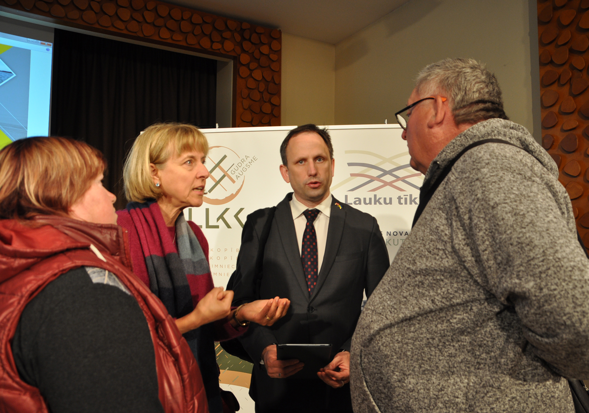 Ieskicēta valsts lauksaimniecības politikas tuvākā nākotne