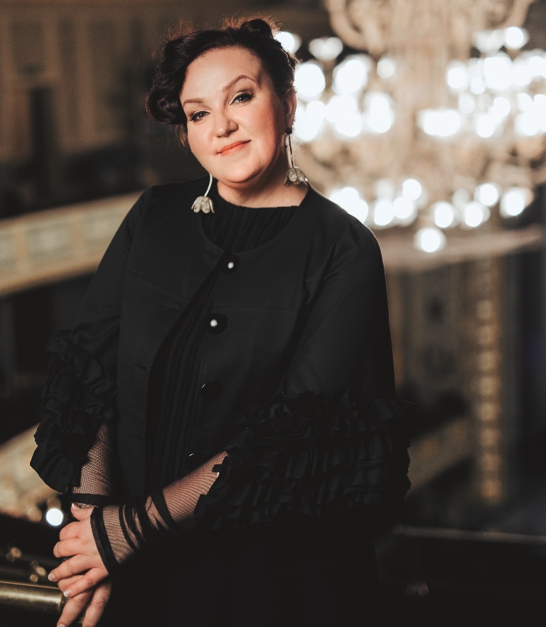 Ilona Bagele un Samsons Izjumovs dzied krievu romances