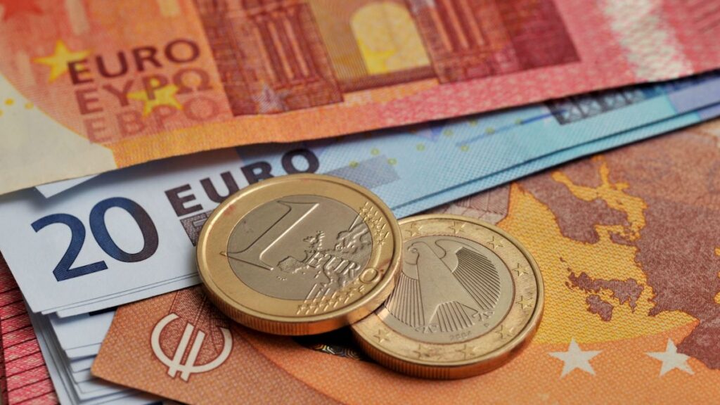Interesanti skaitļi par algām