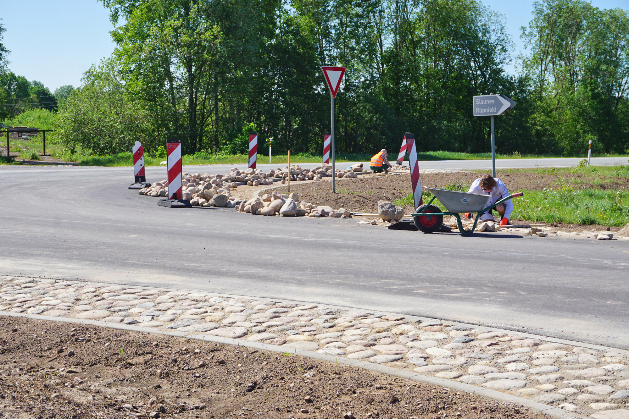 Intervija ceriņu laikā