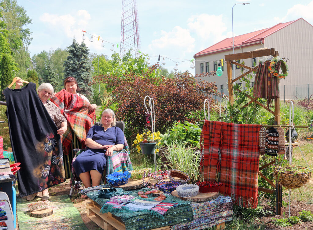 Izrāda pēdējā gada  rokdarbus