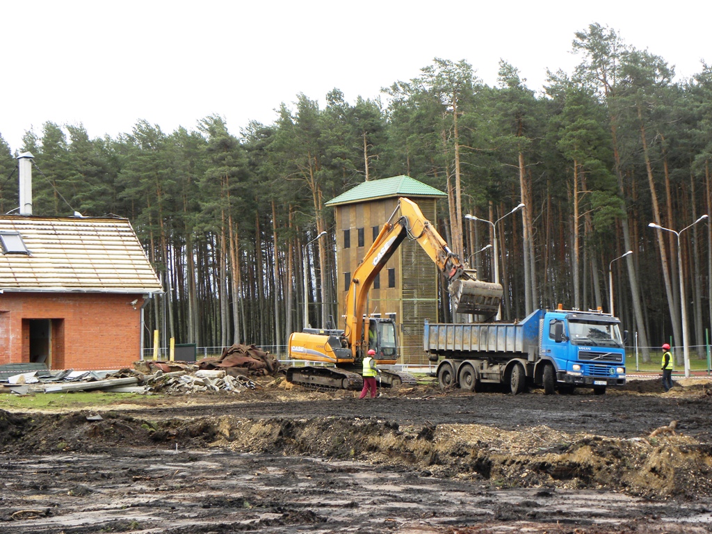 Jāņa Daliņa stadionā jau strādā!