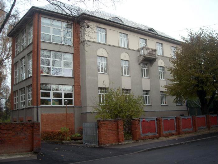 Jāsamazina iestādēs dzīvojošo bērnu skaits