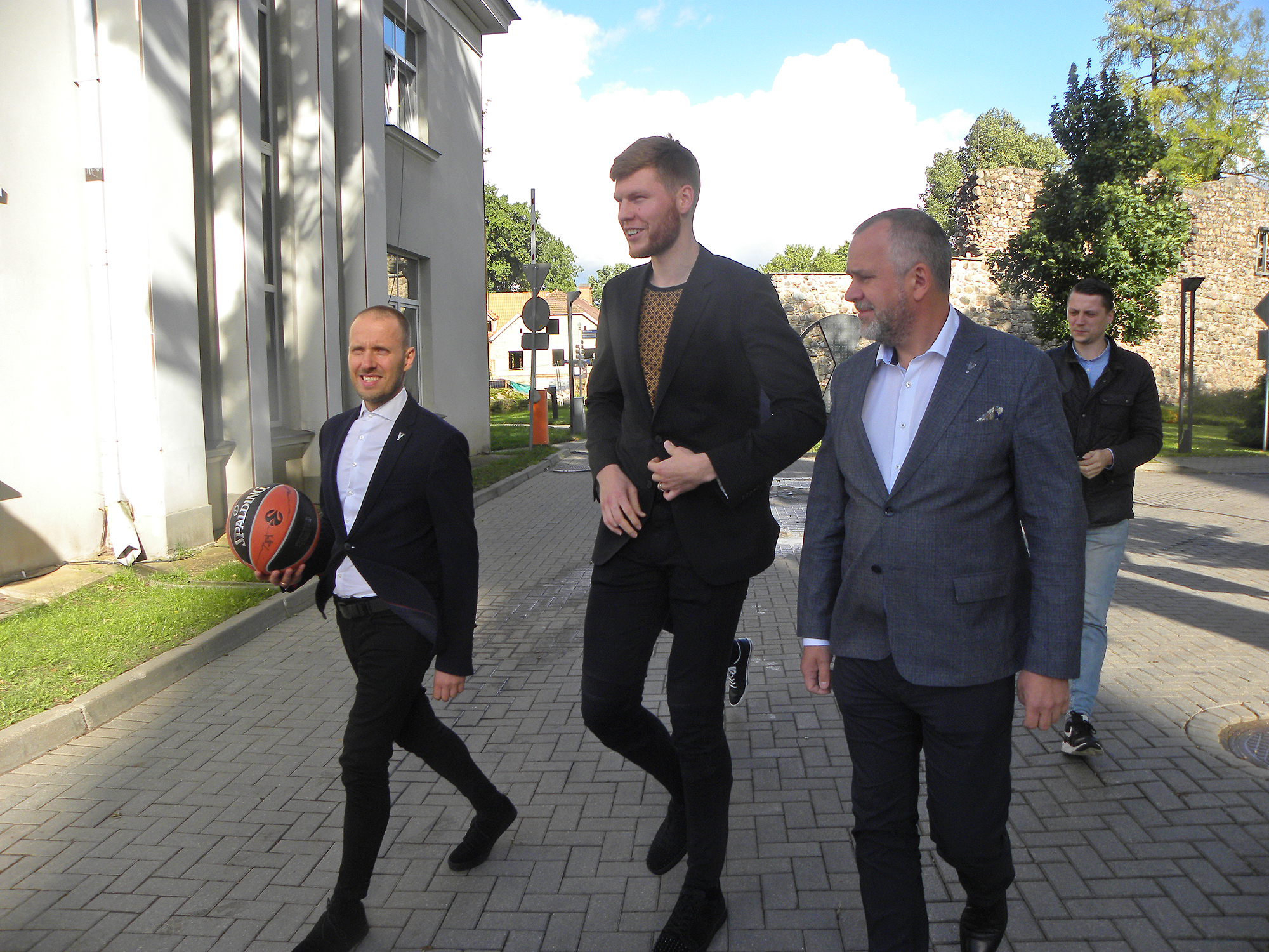 Jauna lappuse Valmieras basketbolā