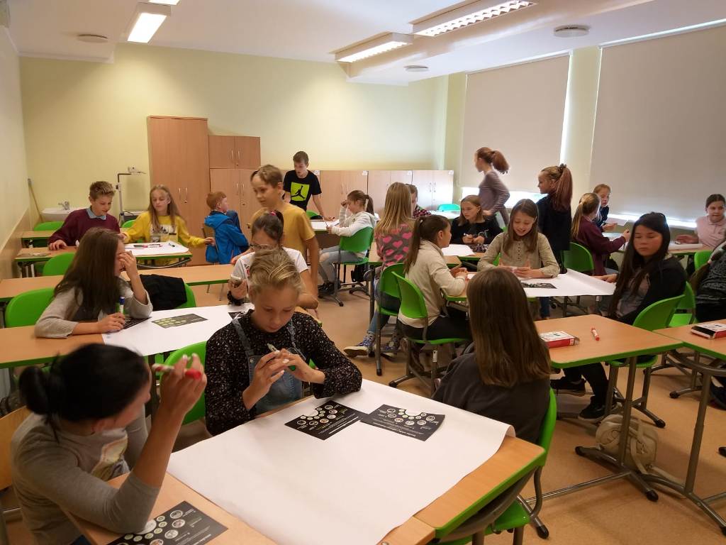 «Jauno uzņēmēju skola» piestāj Valmieras tehnikumā