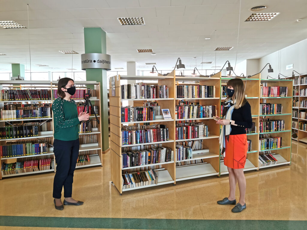 Jaunumi Valmieras integrētajā  bibliotēkā, sagaidot Pasaules grāmatu un autortiesību dienu