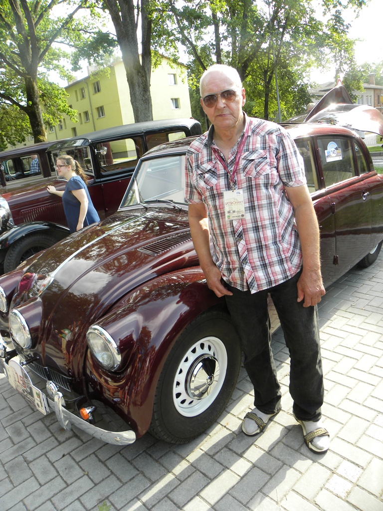 Kārtīgs čehoslovāku lidmobilis!