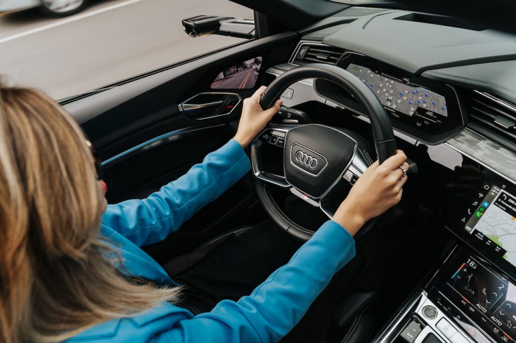 Ko ņemt vērā pērkot savu pirmo auto?