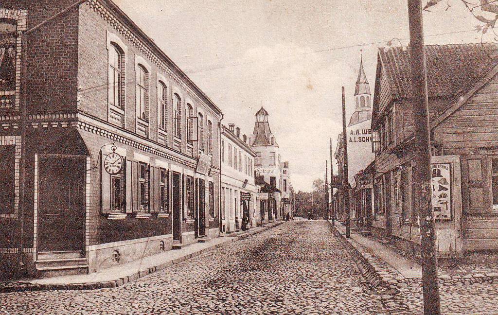 Koka darbi Valmierā. XXXII