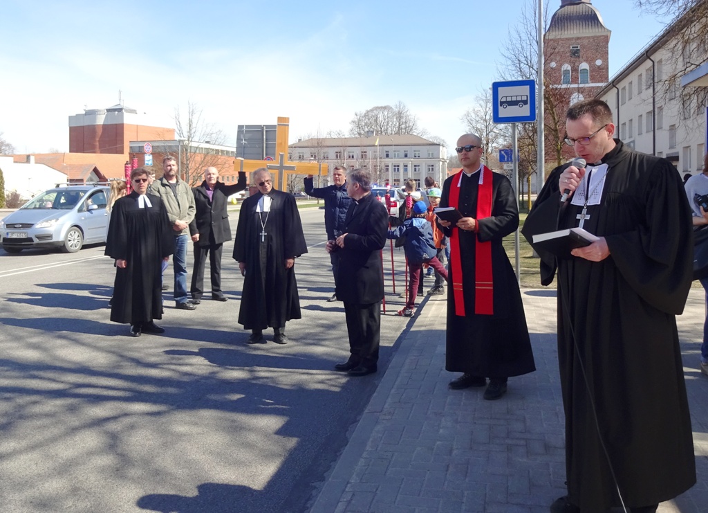 Krusta ceļš nav ārēja izrādīšanās