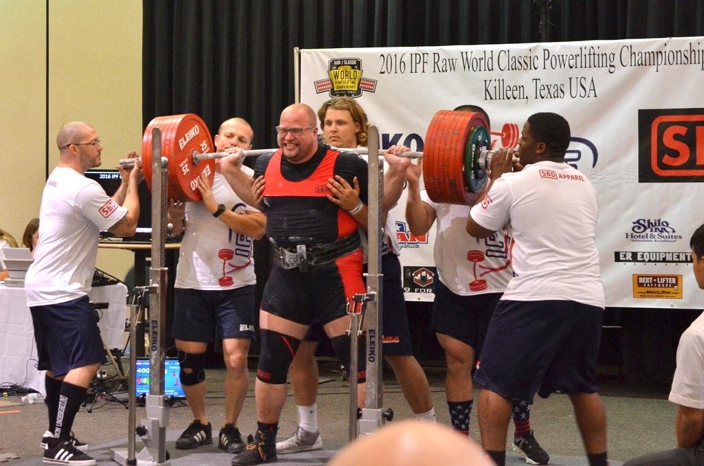 Krūze pietupienos sasniedz 400 kg rezultātu
