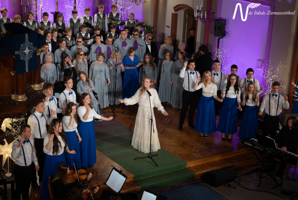 Labdarības koncertā «Nāc līdzās Ziemassvētkos!» arī VGV-AC melodeklamācijas koris