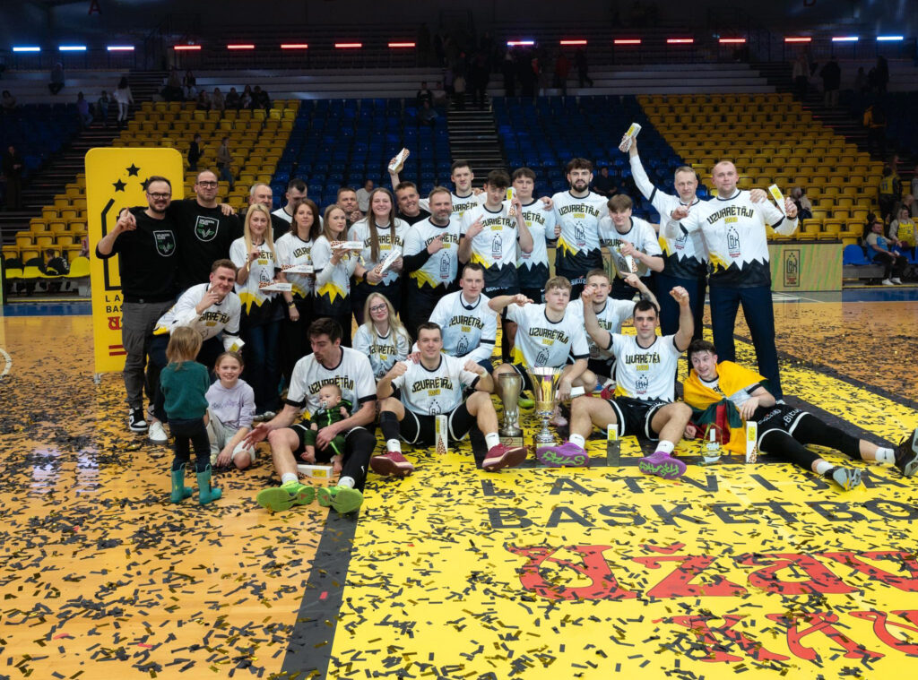 Latvijas Basketbola Užavas kauss atbrauc uz Valmieru!