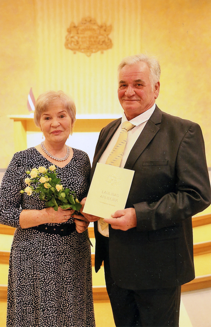 Latviski pamatīgi. Ozoli