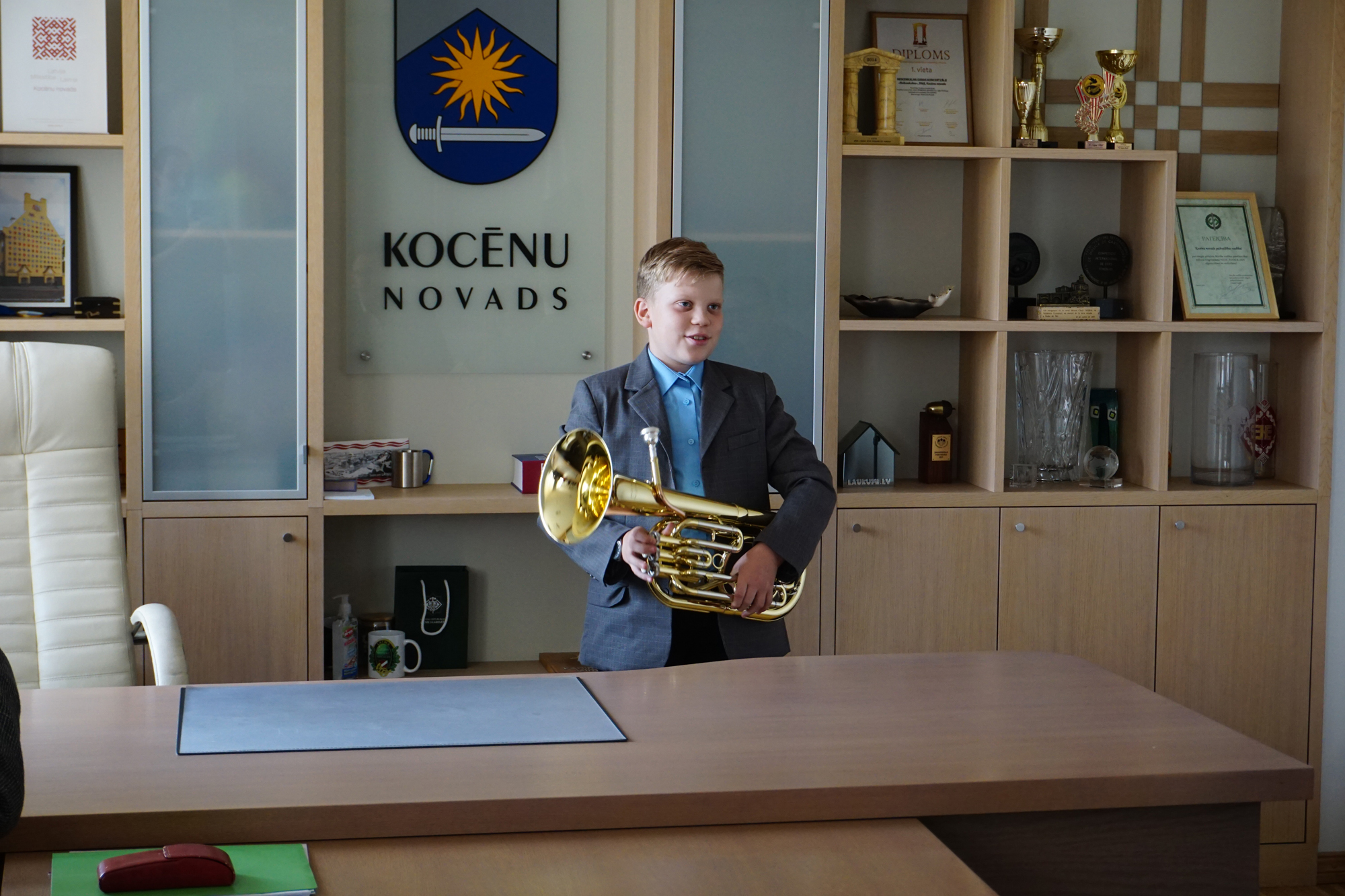 Lūgšanu brokastīs saziedotie līdzekļi ļauj dāvināt  jau otro mūzikas instrumentu