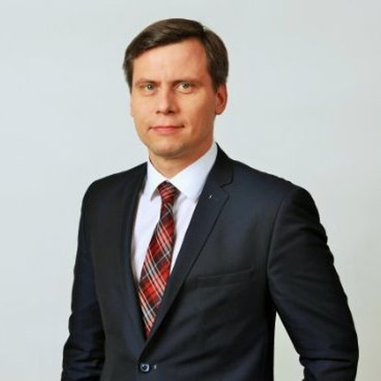 Man visjaukākā